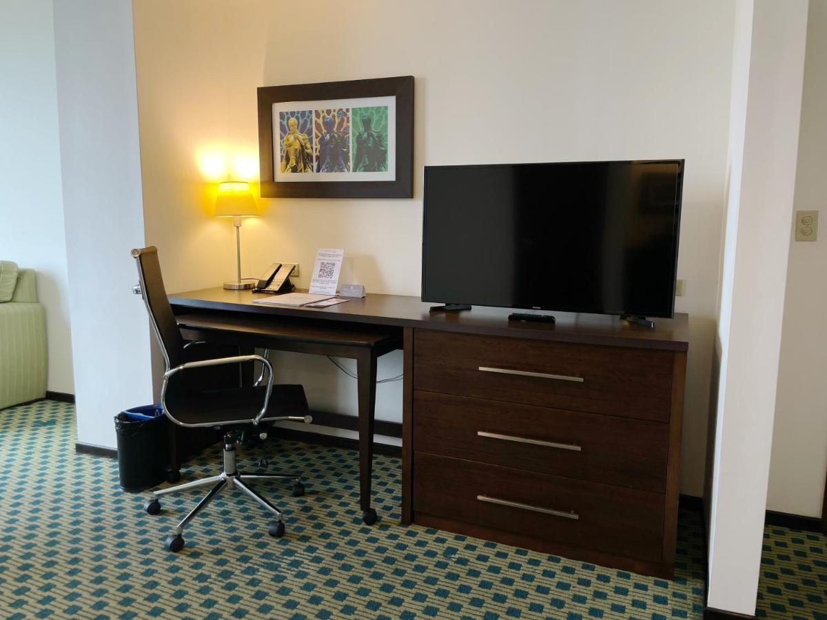 Junior King Suite City View,1499326450:JPEG